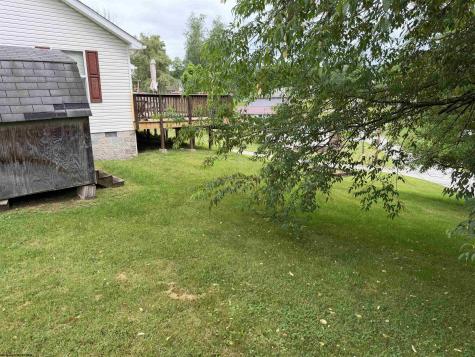 135 Wabash Avenue Belington WV 26250