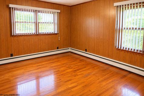 42 Cuzzart Road Bruceton Mills WV 26525