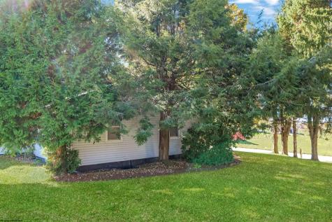 42 Cuzzart Road Bruceton Mills WV 26525
