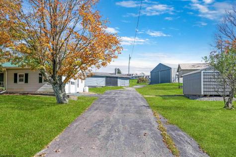 42 Cuzzart Road Bruceton Mills WV 26525