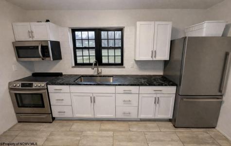 58 Evergreen Terrace Uniontown PA 15401