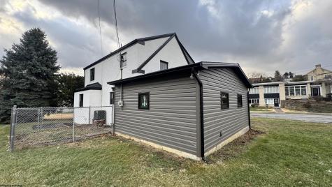 58 Evergreen Terrace Uniontown PA 15401
