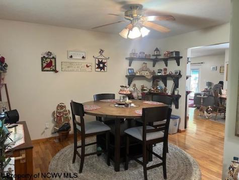 250 Deerfield Circle Kingwood WV 26537