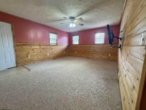37 Crown Street Worthington WV 26591