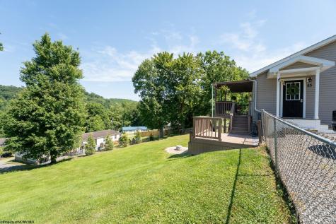 53 Ebenklein Lane Morgantown WV 26508