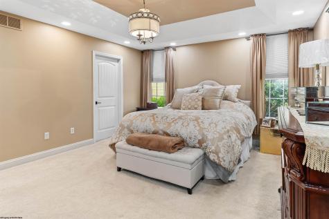 102 S Harwich Circle Morgantown WV 26508