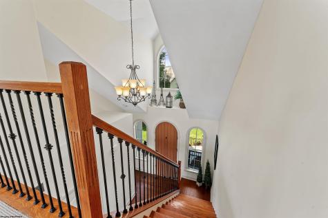 102 S Harwich Circle Morgantown WV 26508