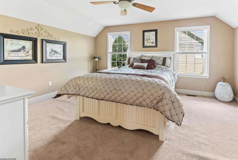 102 S Harwich Circle Morgantown WV 26508