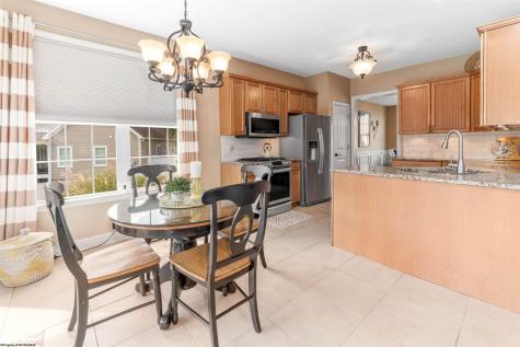 102 S Harwich Circle Morgantown WV 26508
