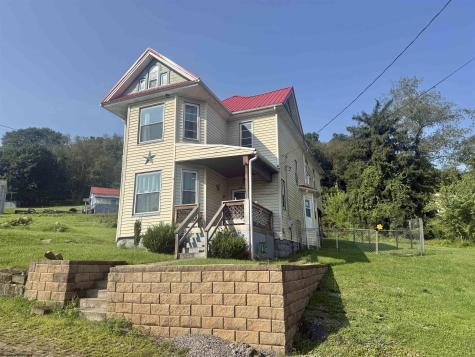 234 Thayer Street Grafton WV 26354