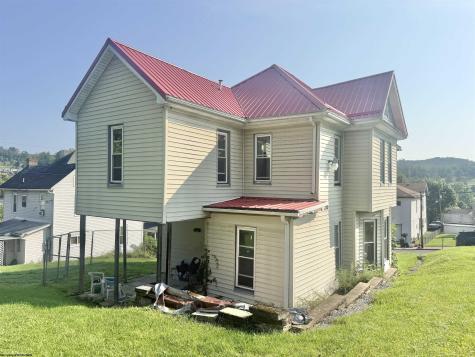 234 Thayer Street Grafton WV 26354