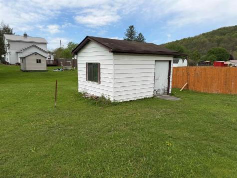 139 N Custer Street Belington WV 26250