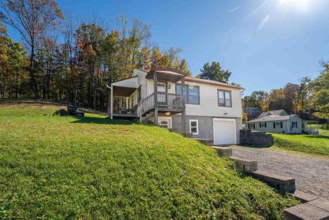 14 Huckleberry Lane Morgantown WV 26508