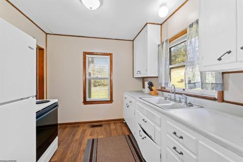 14 Huckleberry Lane Morgantown WV 26508