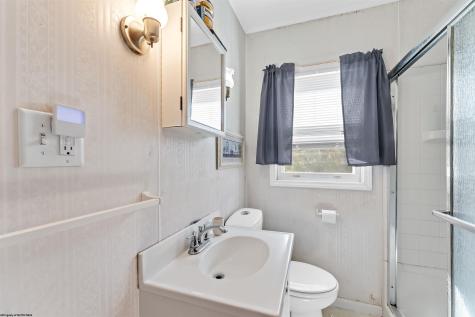 14 Huckleberry Lane Morgantown WV 26508
