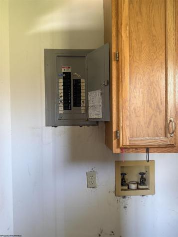 527 Franklin Road Valley Bend WV 26293