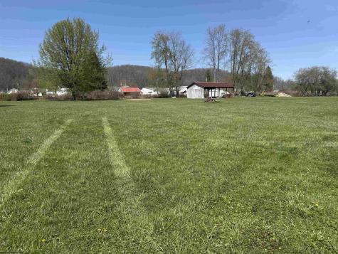 527 Franklin Road Valley Bend WV 26293