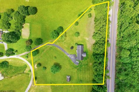 179 Tony Rundle Road Grafton WV 26354