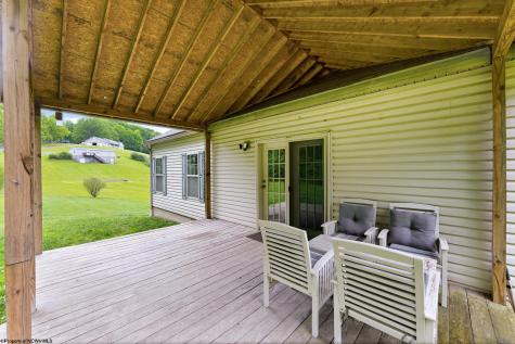 179 Tony Rundle Road Grafton WV 26354