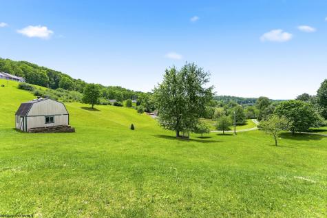 179 Tony Rundle Road Grafton WV 26354