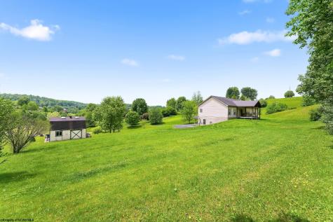 179 Tony Rundle Road Grafton WV 26354