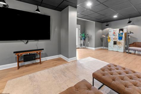 127 Sadie Lane Morgantown WV 26508