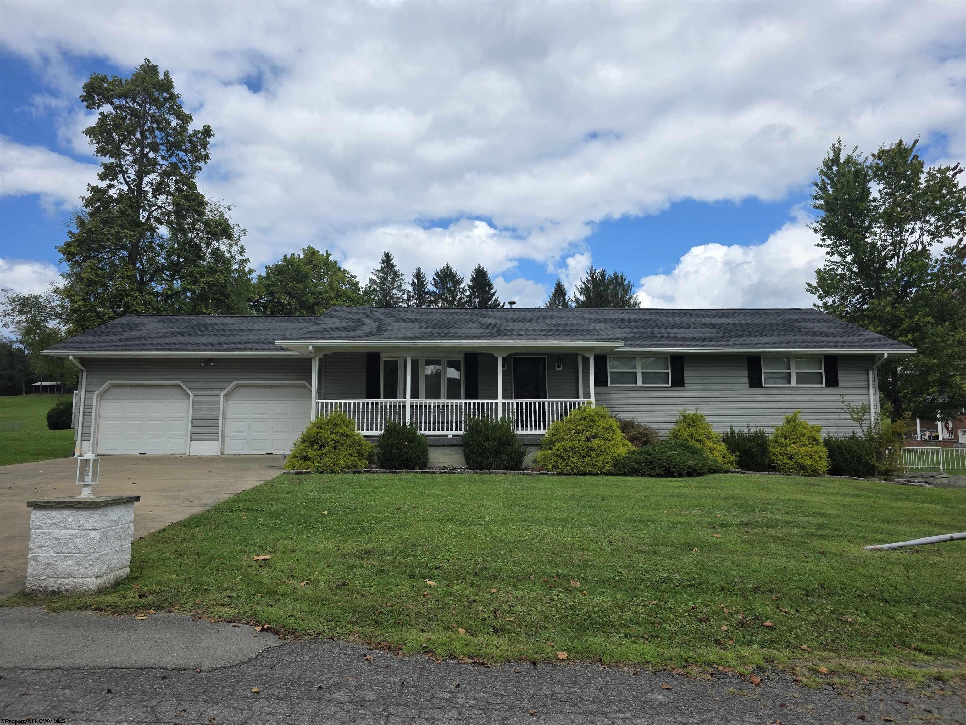 1226 Philli Lane Shinnston WV 26431