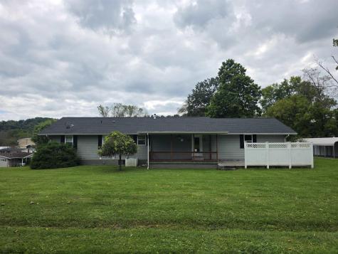 1226 Philli Lane Shinnston WV 26431