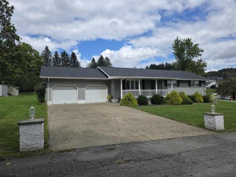 1226 Philli Lane Shinnston WV 26431