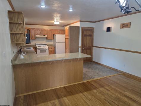 1226 Philli Lane Shinnston WV 26431