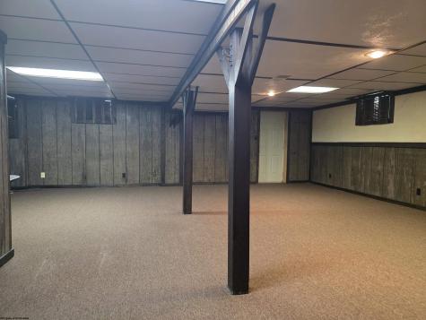 1226 Philli Lane Shinnston WV 26431