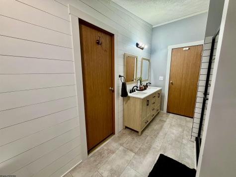 14 Longhorn Drive Fairmont WV 26554