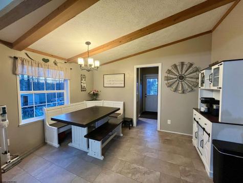 14 Longhorn Drive Fairmont WV 26554