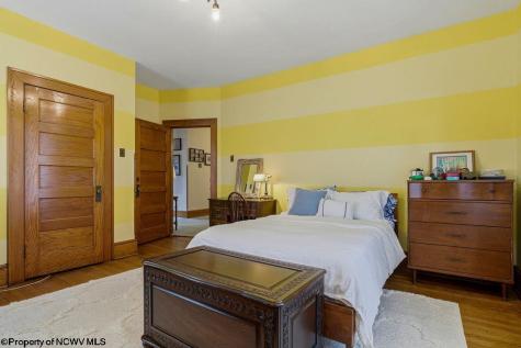 527 Stanley Avenue Clarksburg WV 26301
