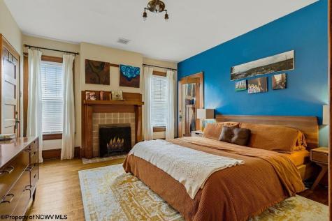 527 Stanley Avenue Clarksburg WV 26301