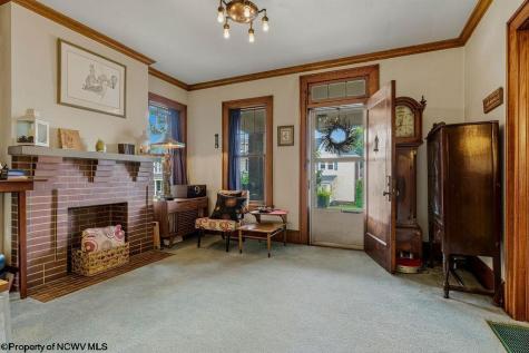 527 Stanley Avenue Clarksburg WV 26301