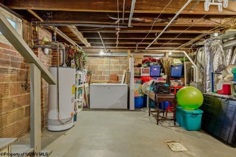 527 Stanley Avenue Clarksburg WV 26301