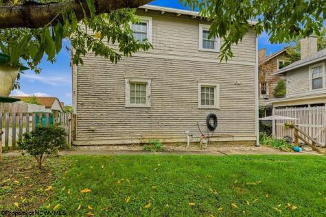527 Stanley Avenue Clarksburg WV 26301