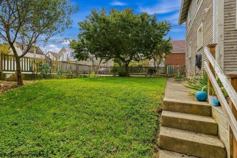 527 Stanley Avenue Clarksburg WV 26301