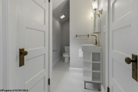 527 Stanley Avenue Clarksburg WV 26301