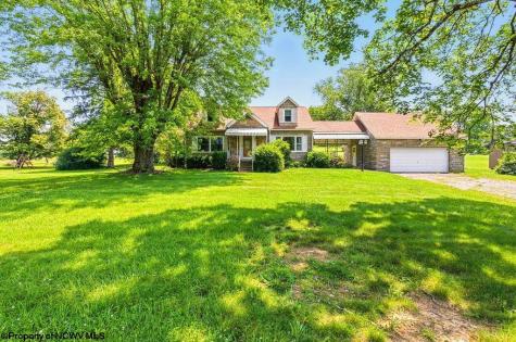 6490 Benedum Drive Shinnston WV 26431