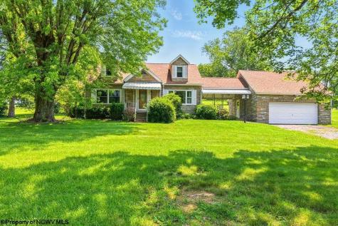 6490 Benedum Drive Shinnston WV 26431