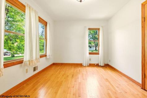 6490 Benedum Drive Shinnston WV 26431