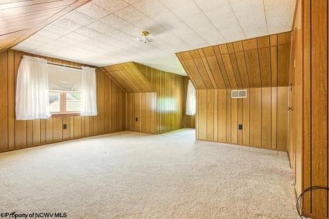 6490 Benedum Drive Shinnston WV 26431