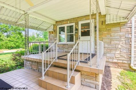 6490 Benedum Drive Shinnston WV 26431