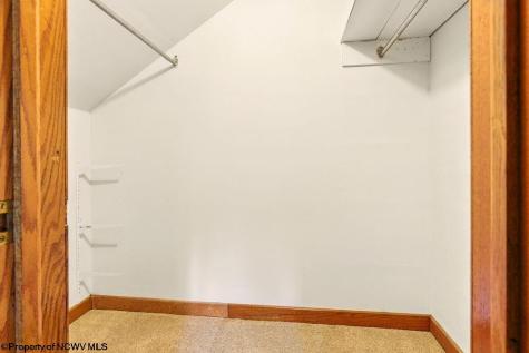 6490 Benedum Drive Shinnston WV 26431