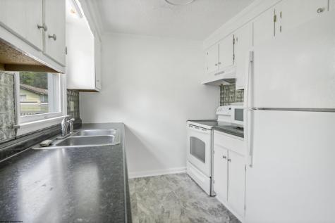 62 W Fifth Street Westover WV 26501