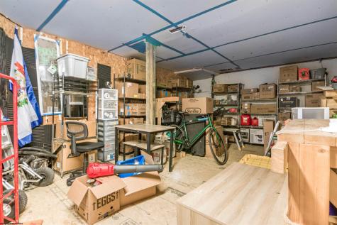 62 W Fifth Street Westover WV 26501