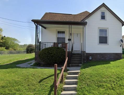 105 Fairlane Avenue Fairmont WV 26554