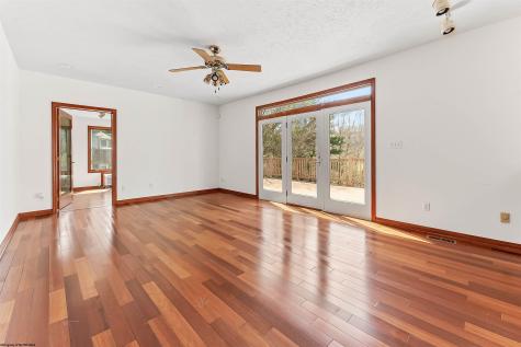 1405 Far Meadows Morgantown WV 26508